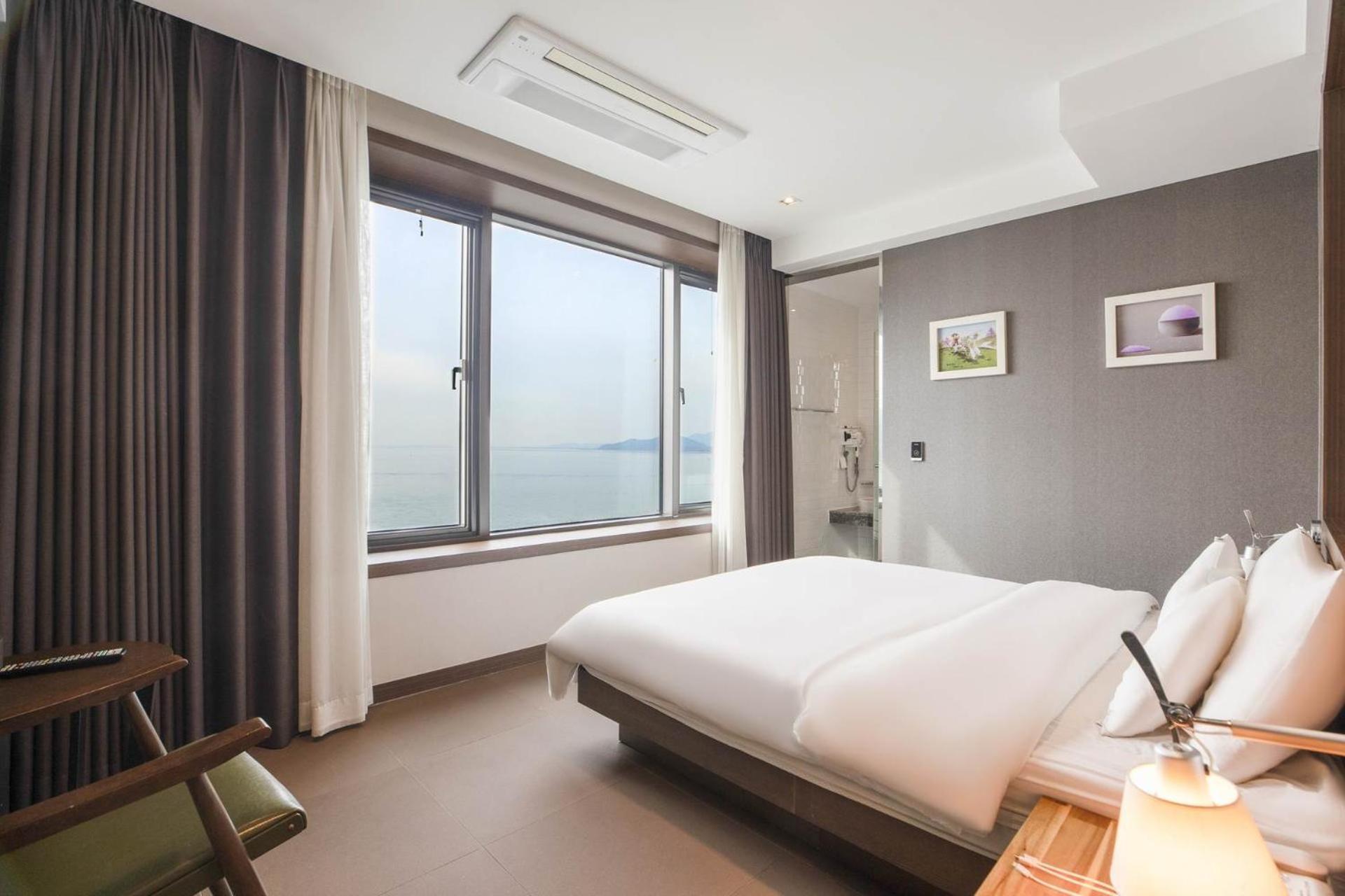 Incheon Blue Marine Hotel Exterior foto